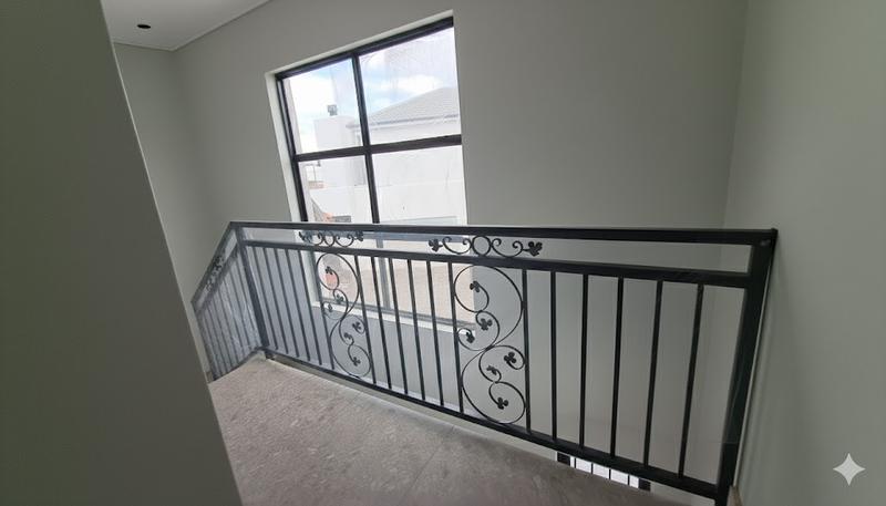 To Let 3 Bedroom Property for Rent in Bracken Heights Western Cape